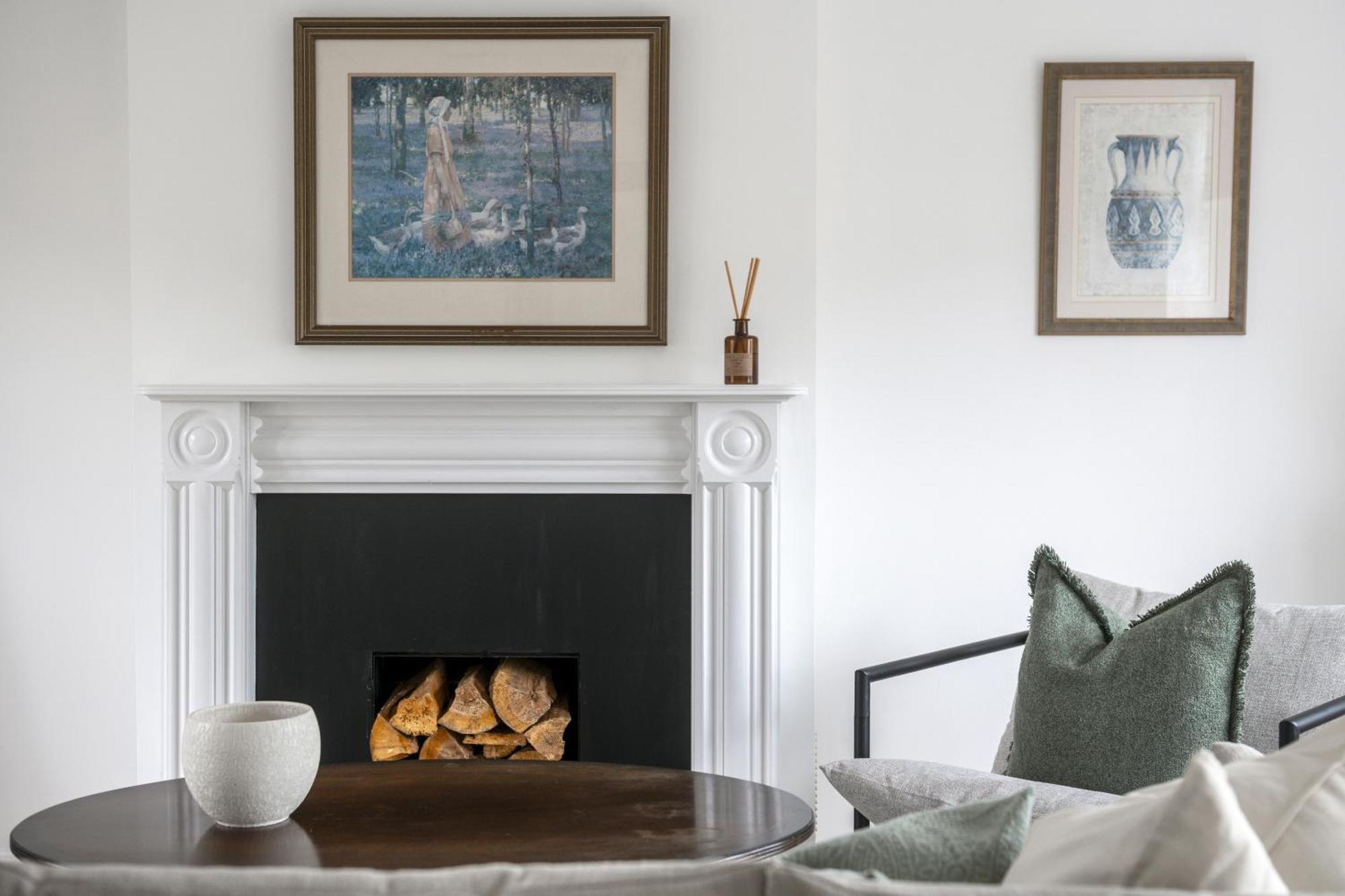 Luxurious 3 Bed House With Free Parking, Close To The Train Station & Town Μπρέιντρι Εξωτερικό φωτογραφία