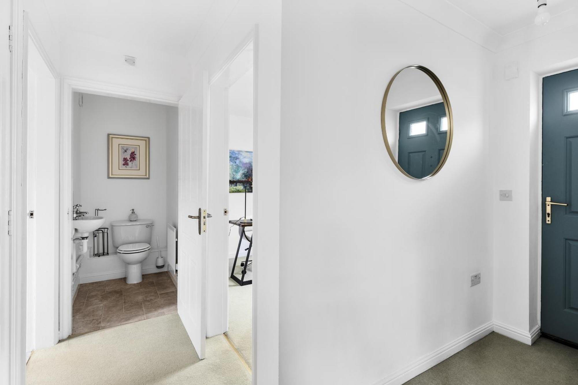 Luxurious 3 Bed House With Free Parking, Close To The Train Station & Town Μπρέιντρι Εξωτερικό φωτογραφία